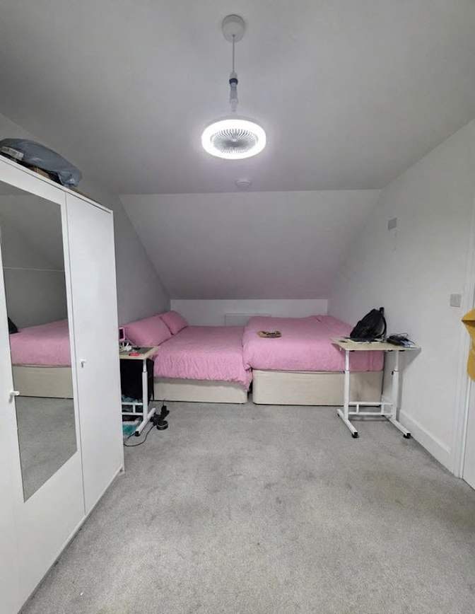 Shriya Choudhary's room