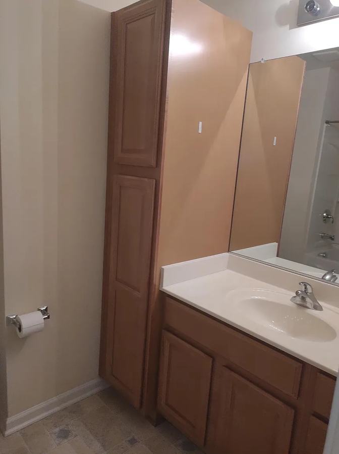 Alcove Rooms's room