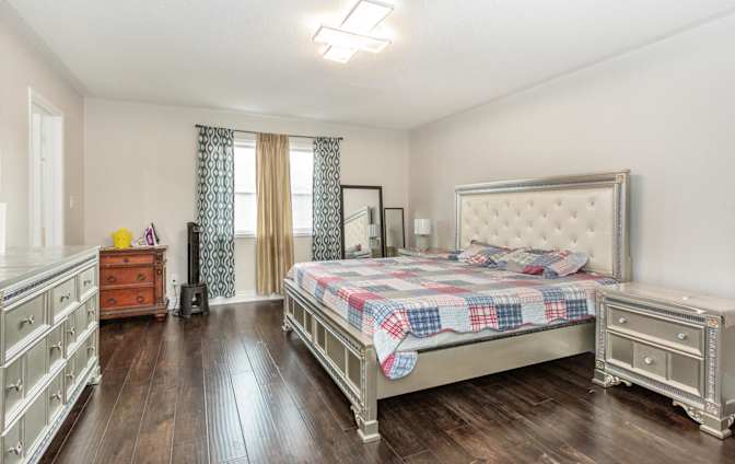 Gurjot Grewal's room