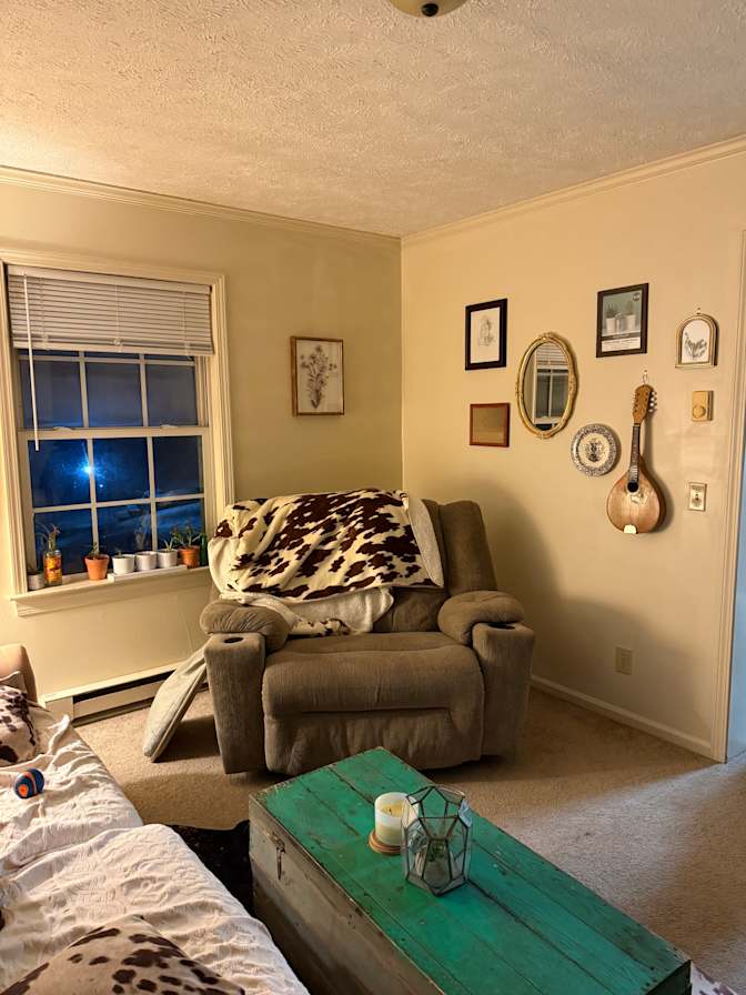 Madison Deck's room