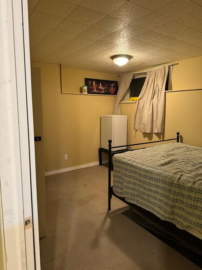 landlord's room