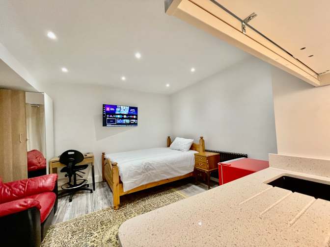 Bouba's room