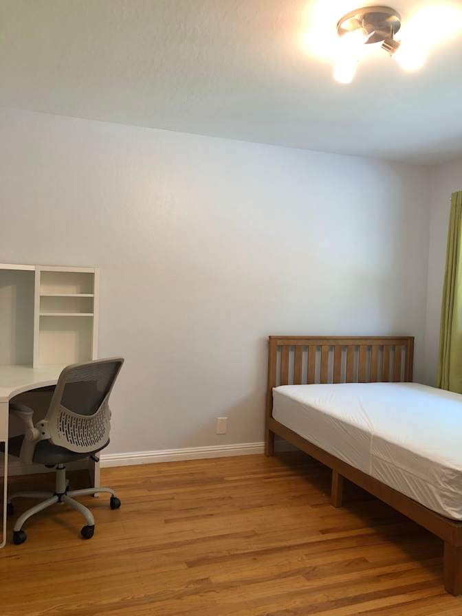 Bayarearental's room
