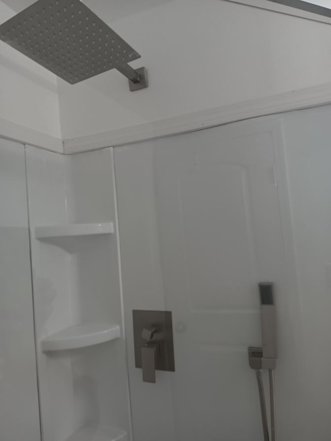 Dee Dee's room