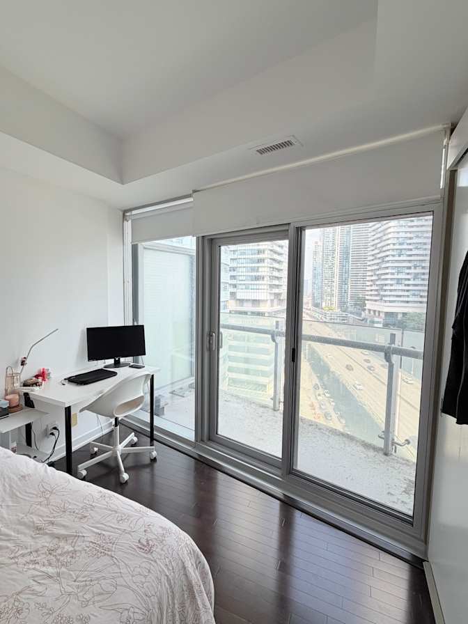 Amna's room