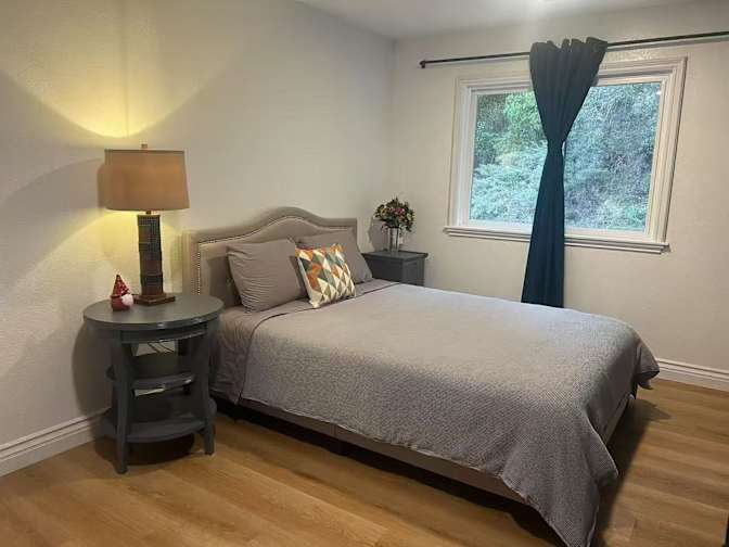 Jasmine Nguyen's room