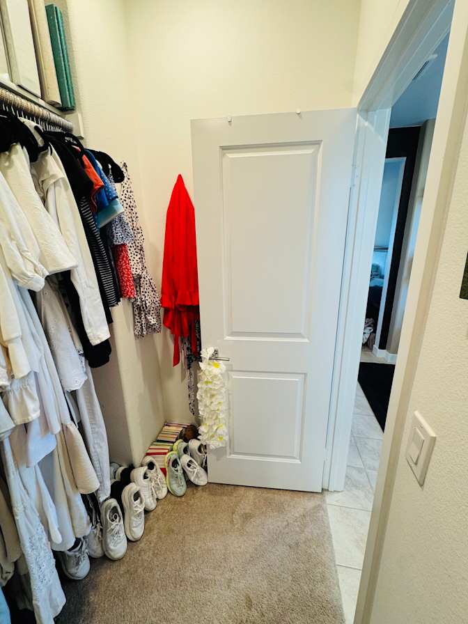 Alexis's room