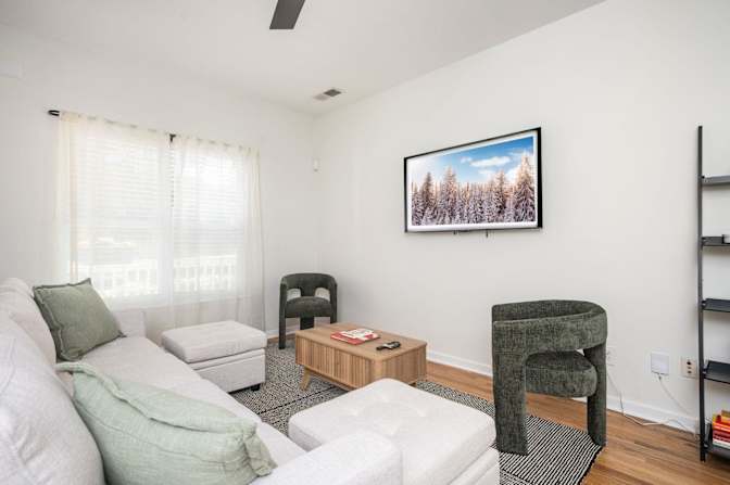 PadSplit's room