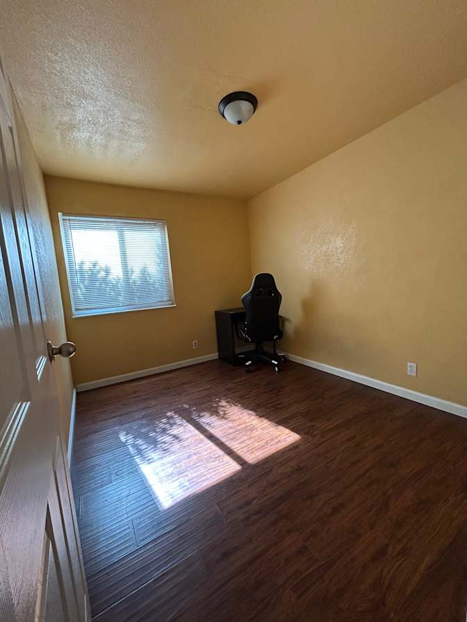 Rebecca Le's room