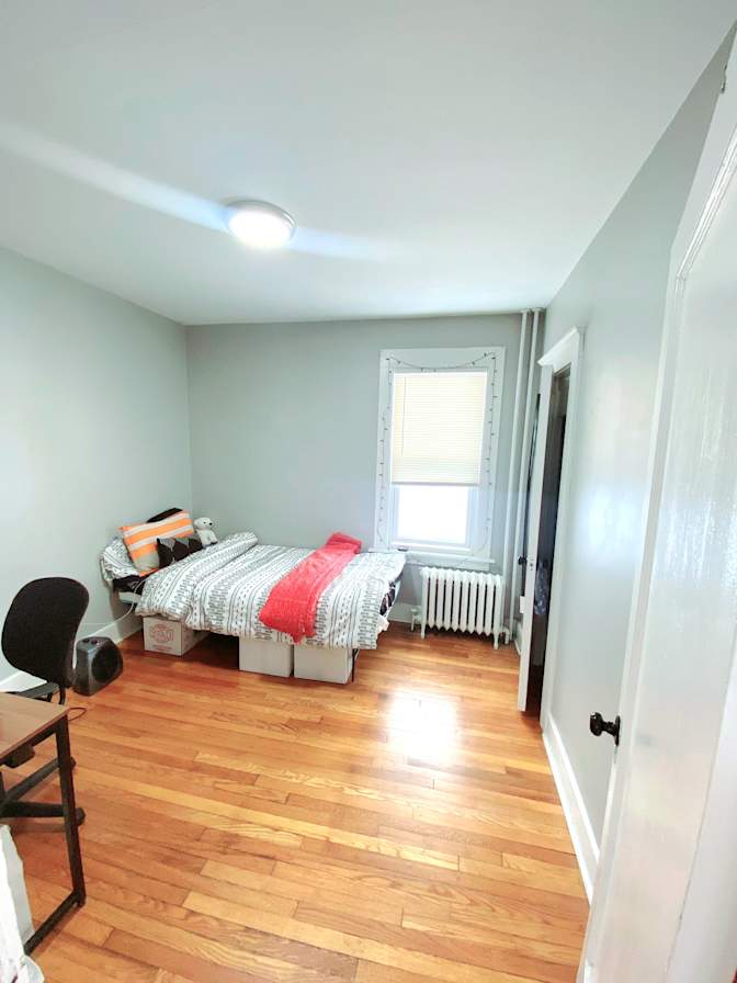 Stacey's room