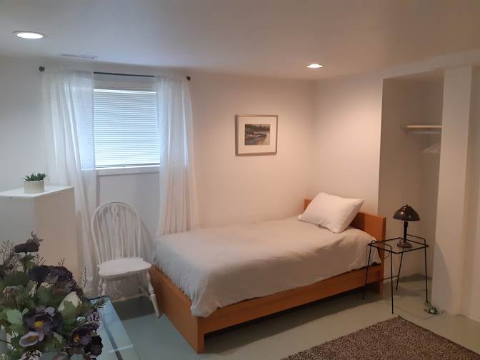 Lakeview's room