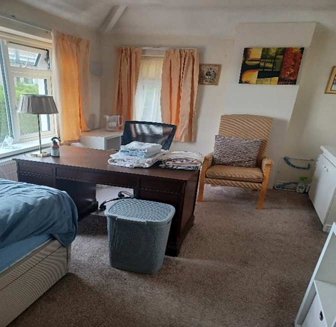 Diarmuid OMurchu's room