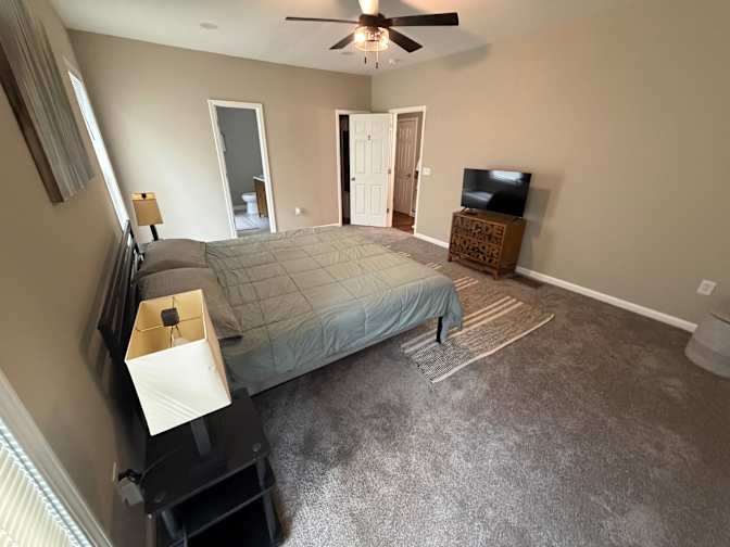 Alcove Rooms's room