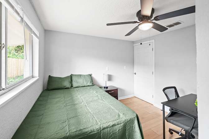 PadSplit's room