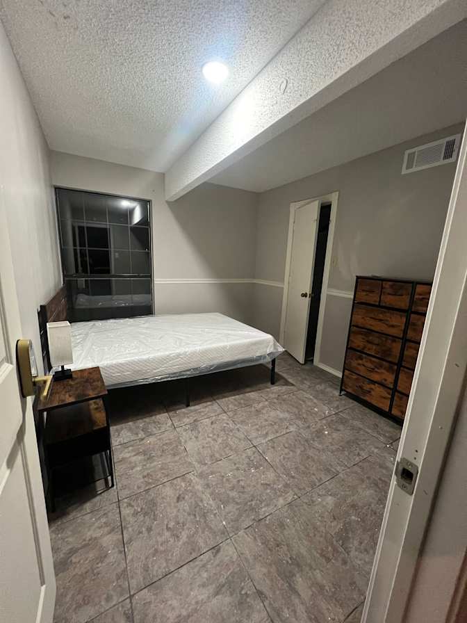 Valentina's room