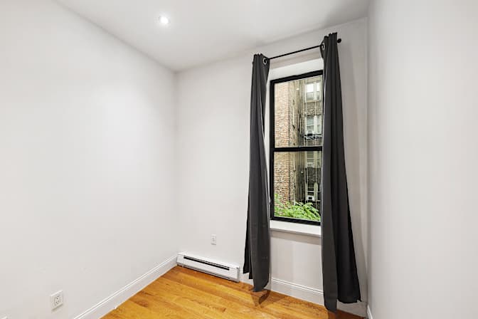 Sam June's room