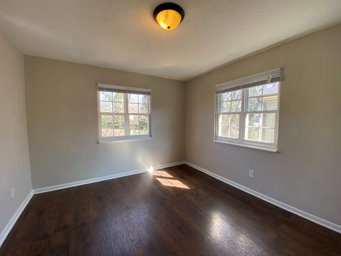 Alcove Rooms's room