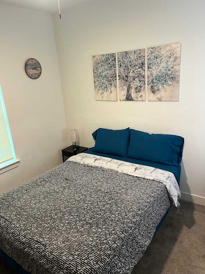 Renold's room