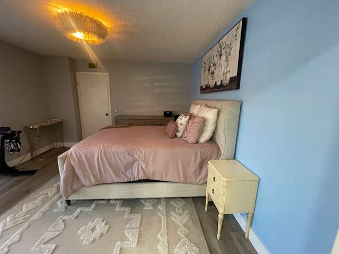 Paula's room