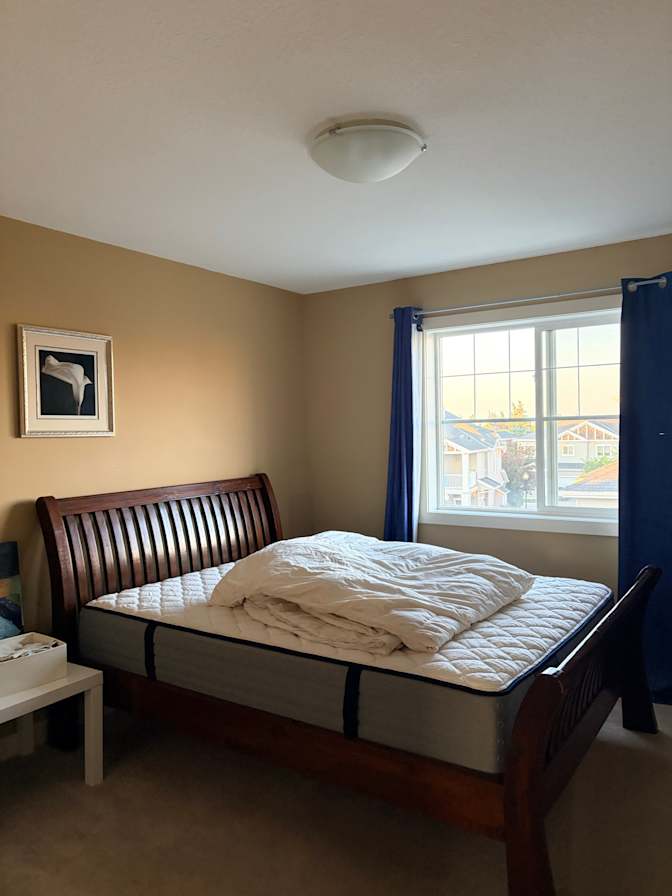Gladys's room