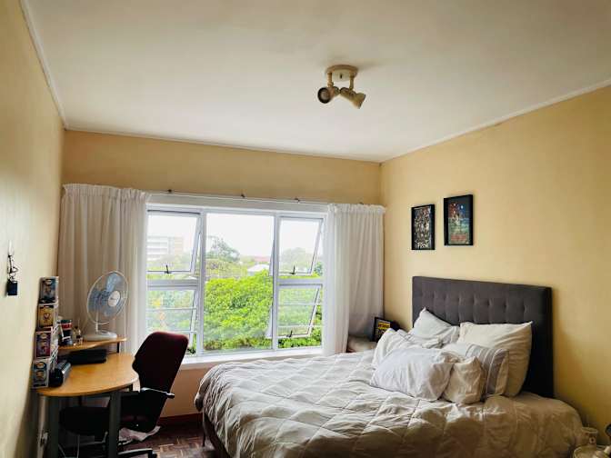 Talent's room