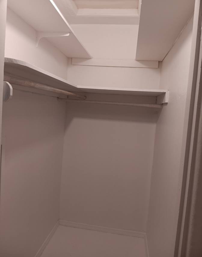 JeyJey's room
