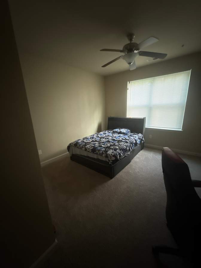 Zitemus Henderson's room