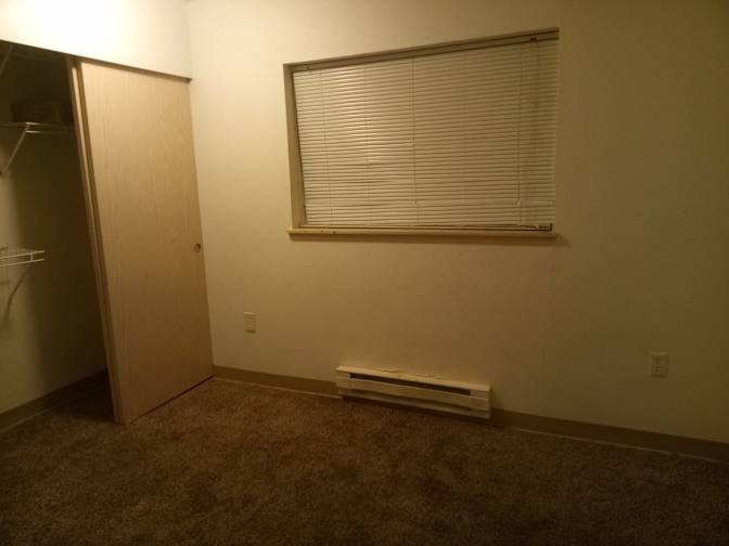 Craig A Jetton's room