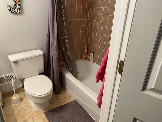 Alcove Rooms's room