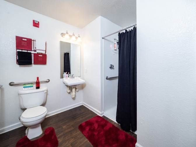 Alcove Rooms's room