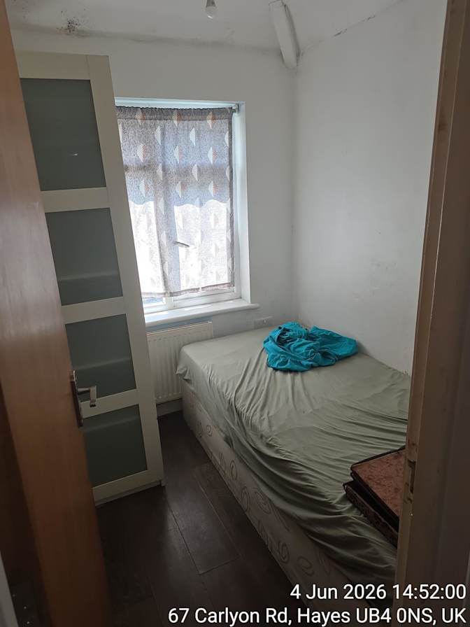Jas's room