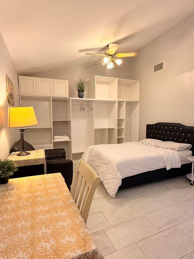 Andy Chen's room