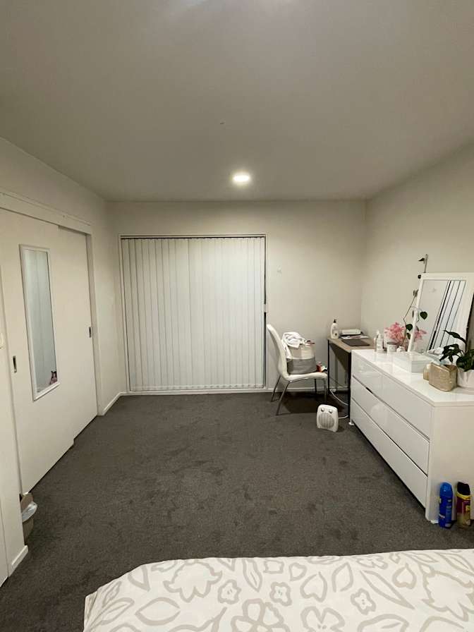 Annie's room