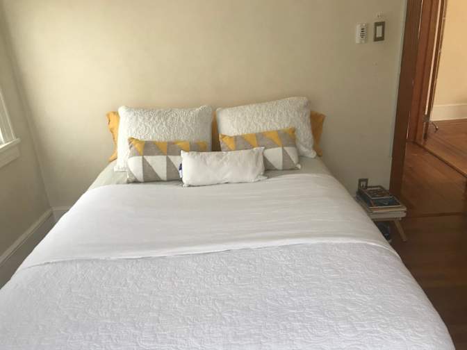 Yina's room