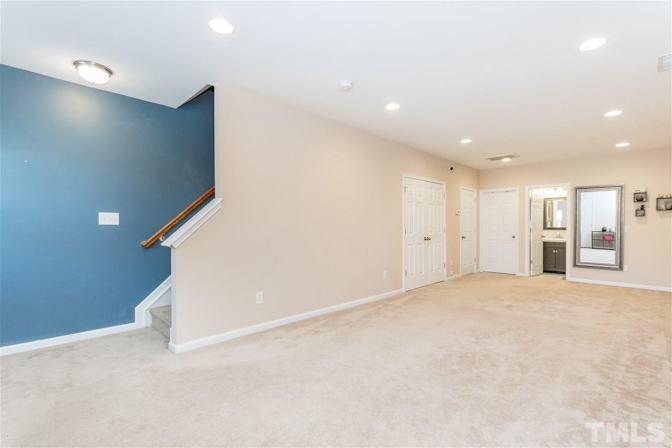 Alcove Rooms's room