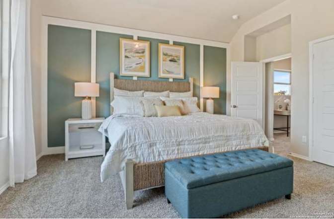 Courtlin's room