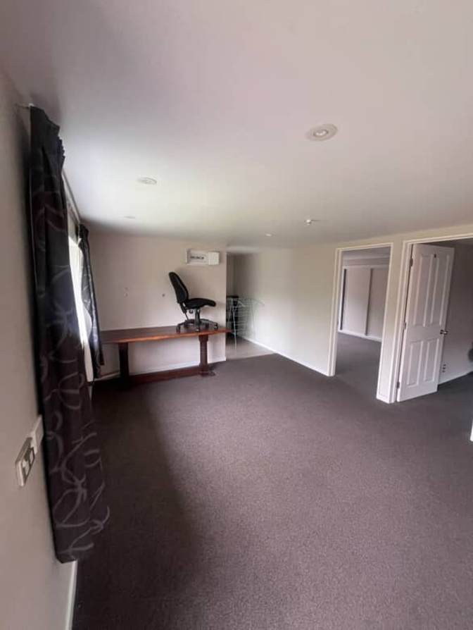 Robert's room