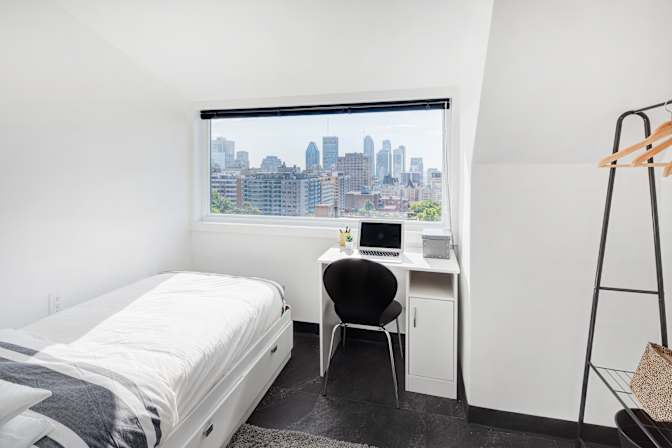 Liran huang's room