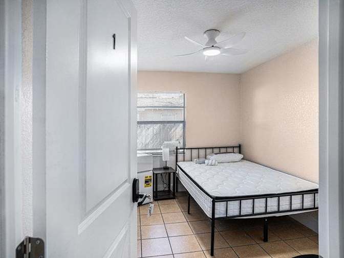 PadSplit's room