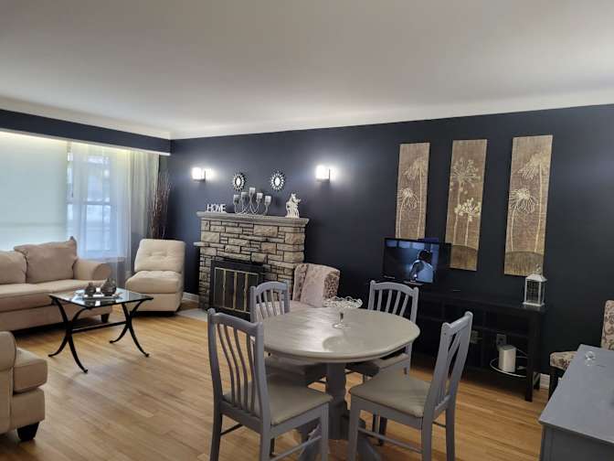 Andrea's room