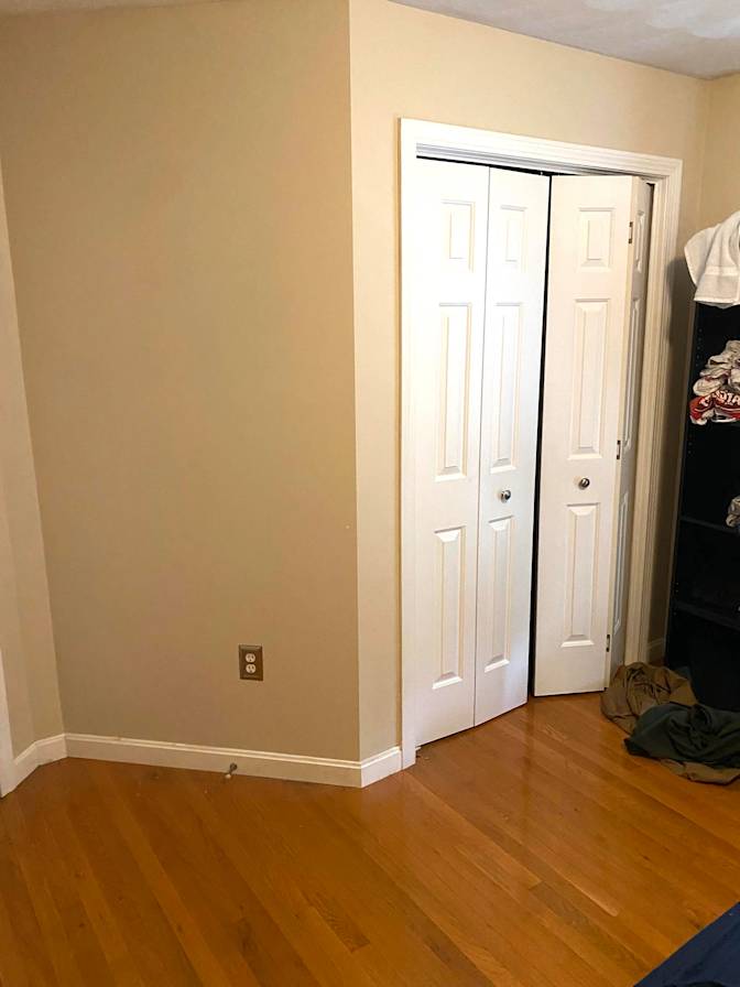 Carolina's room