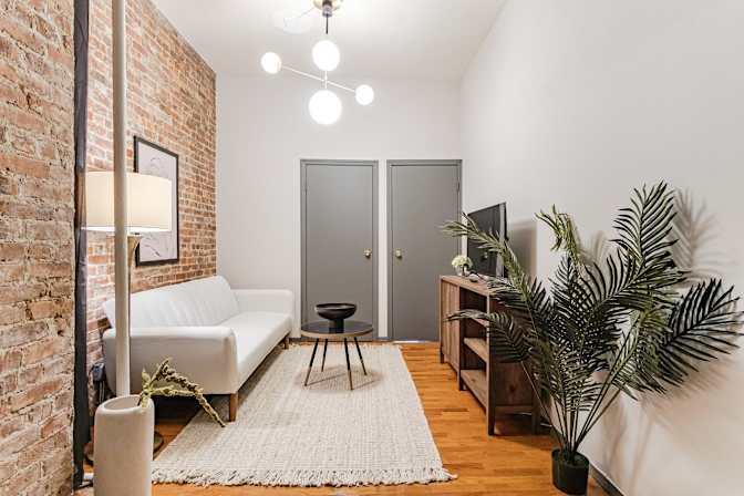 Sam June's room