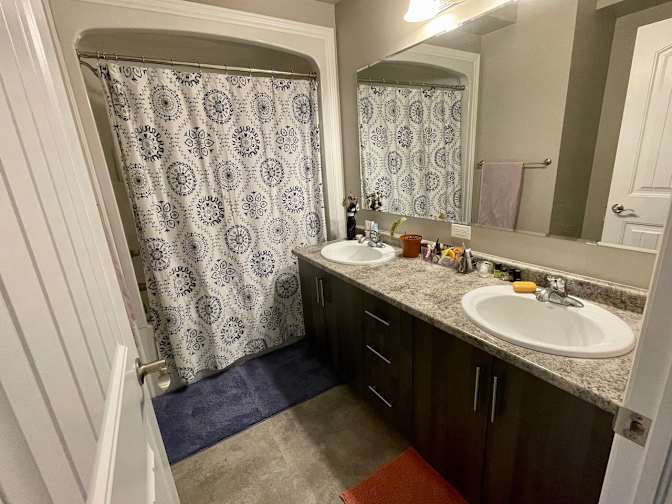 Guinevere's room