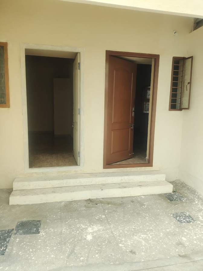 Nishok's room