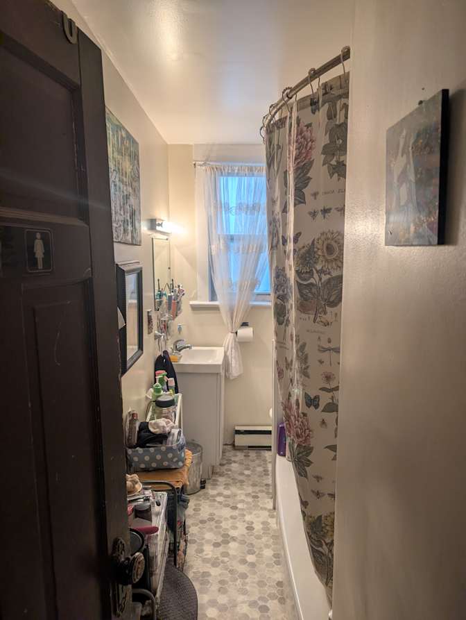 Jade's room
