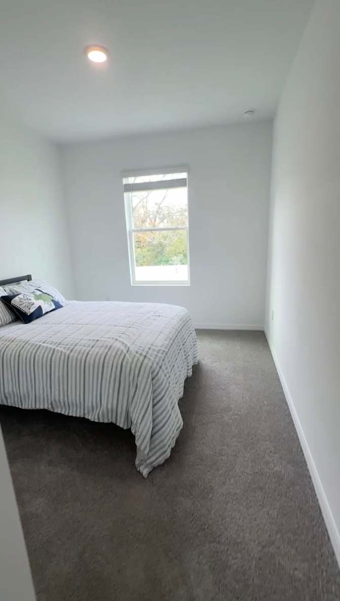 Kelly's room