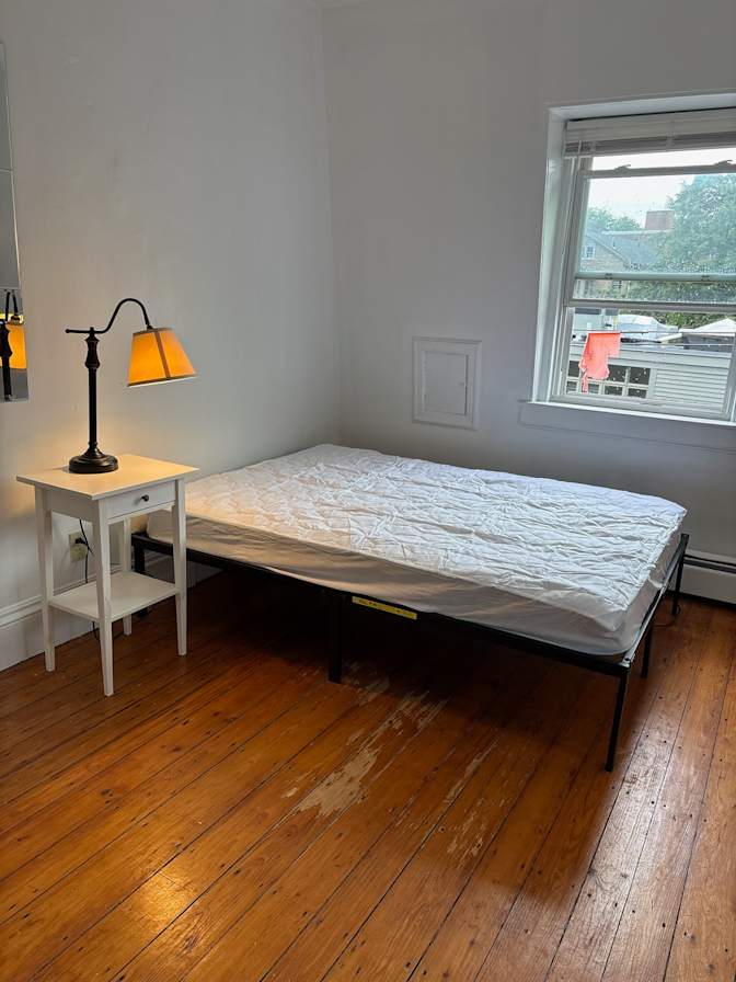 Haus Management's room