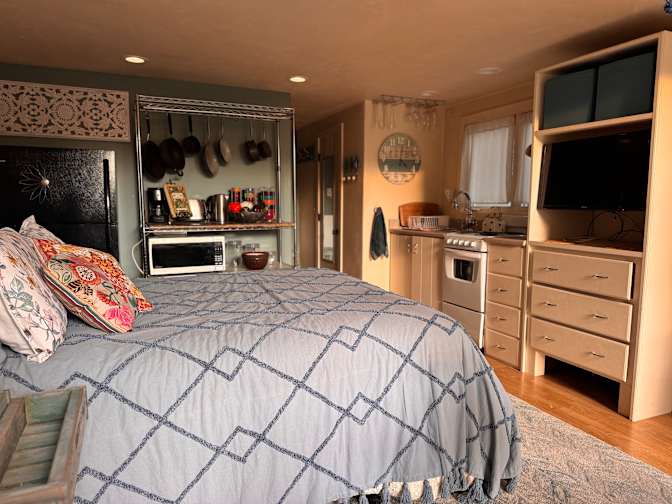 Lisa's room