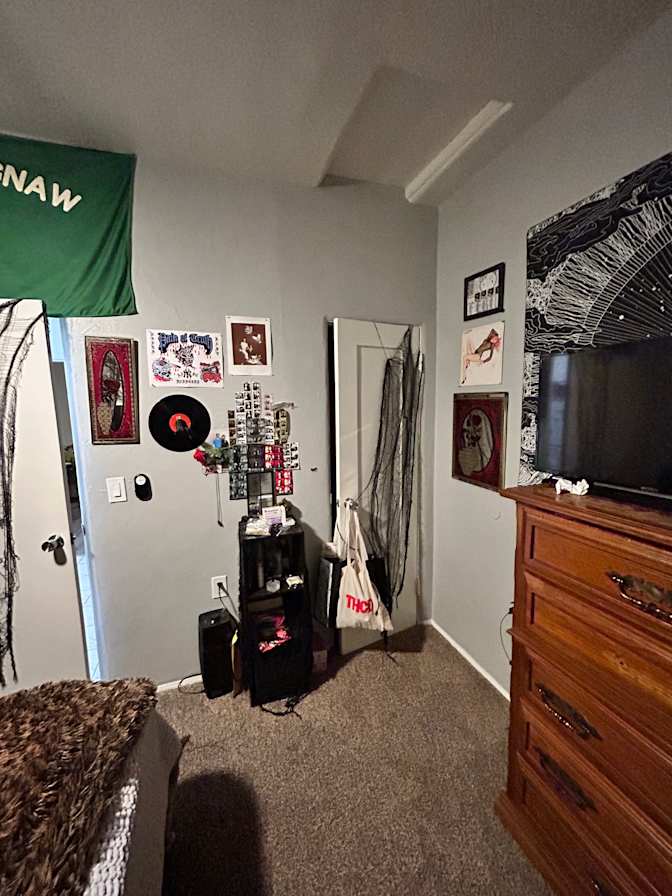 JoAnne's room