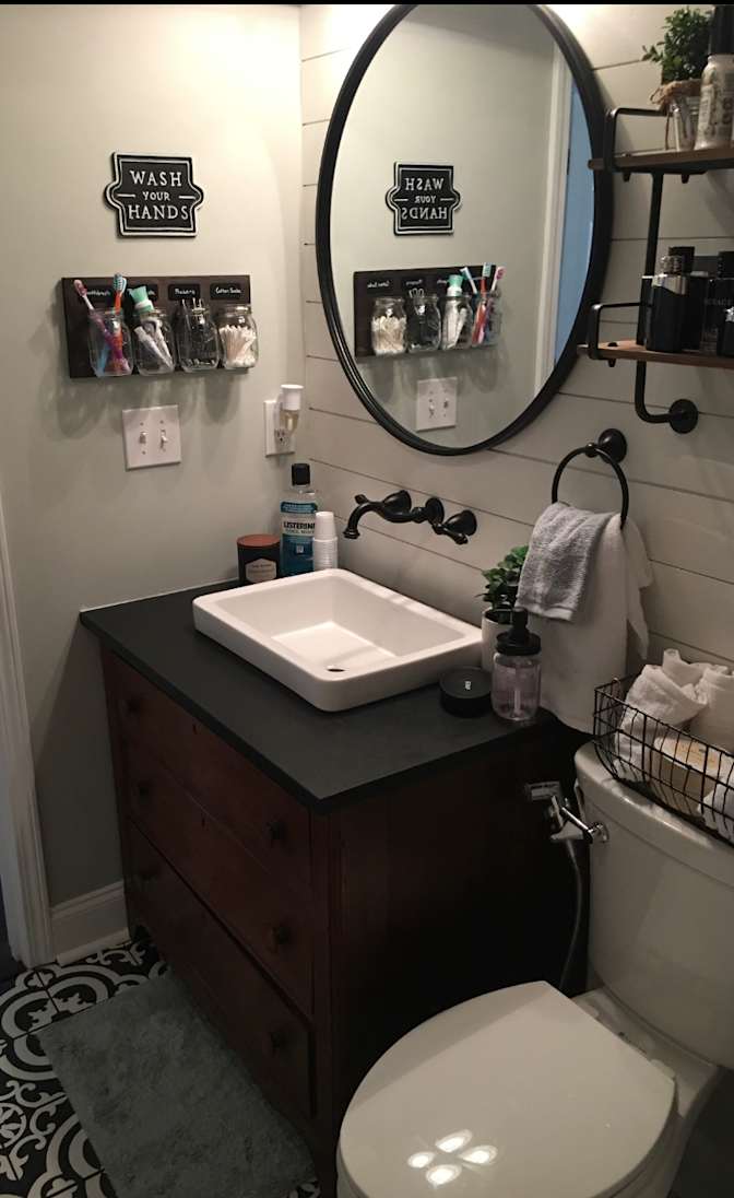 Janeen's room